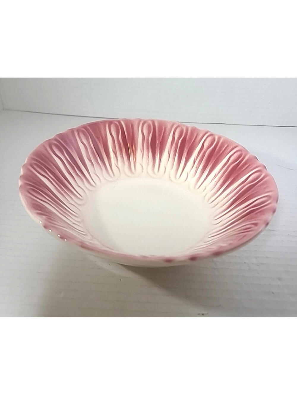 Vintage Scio Pottery Provincial 7.5" Veg Cabbage Serving Bowl Red & Cream